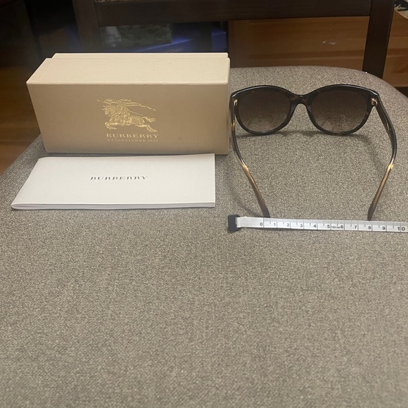 Burberry Sunglasses Tortoise Brown/Gradient Cateye - Picture 1 of 6